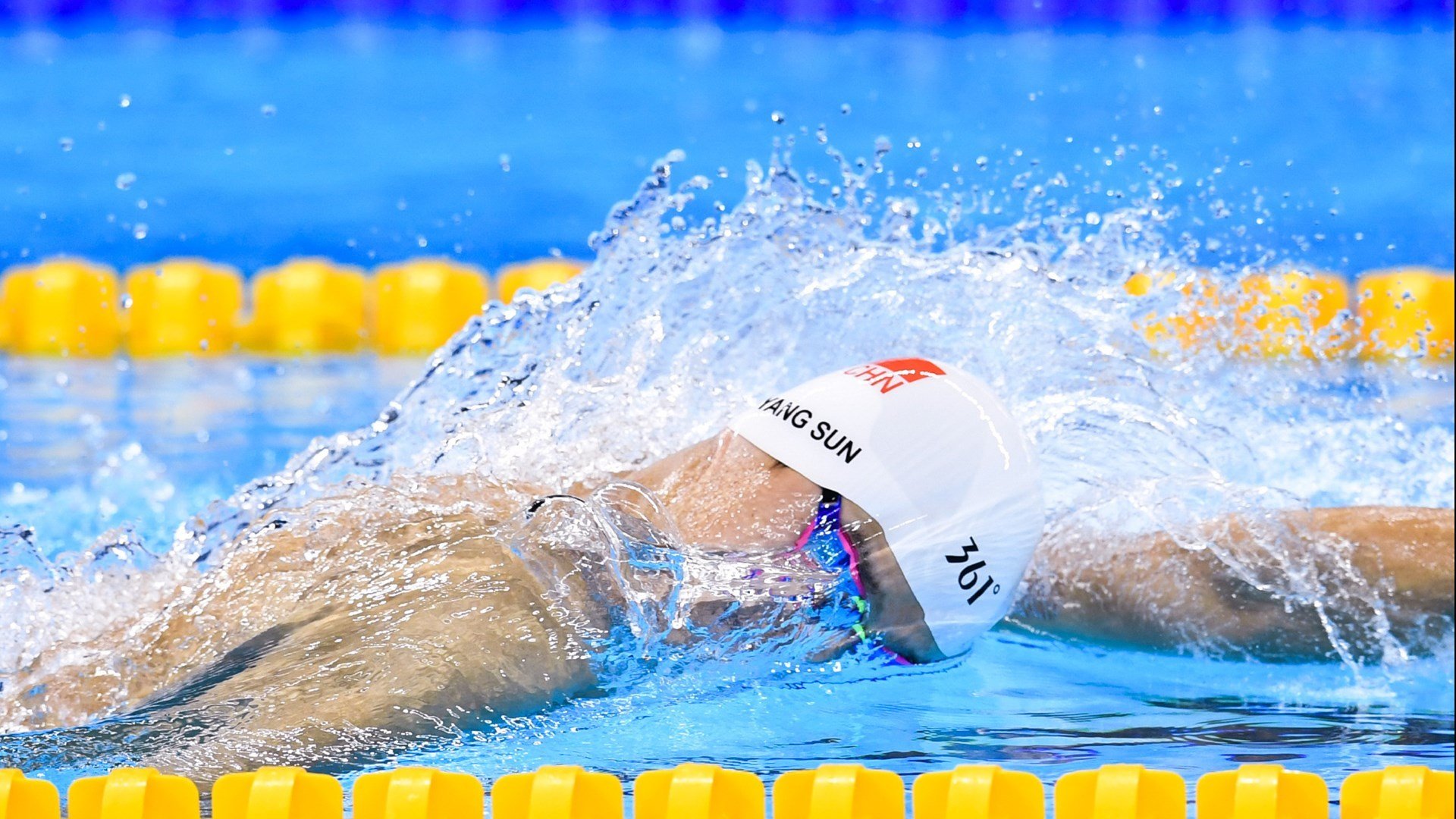 《电竞赛事直播新技术：4K画质与多角度实时切换》，电竞比赛如何投大屏直播